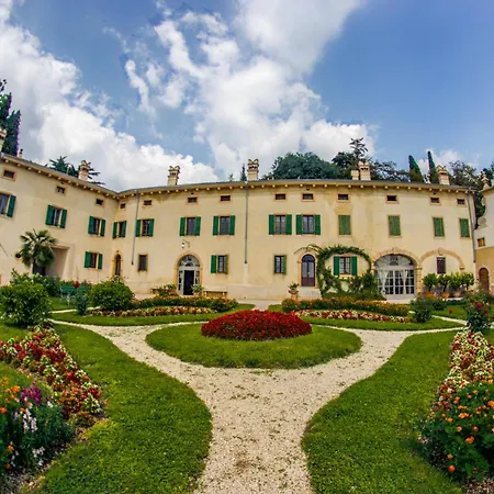 Pellegrini Farm stay *